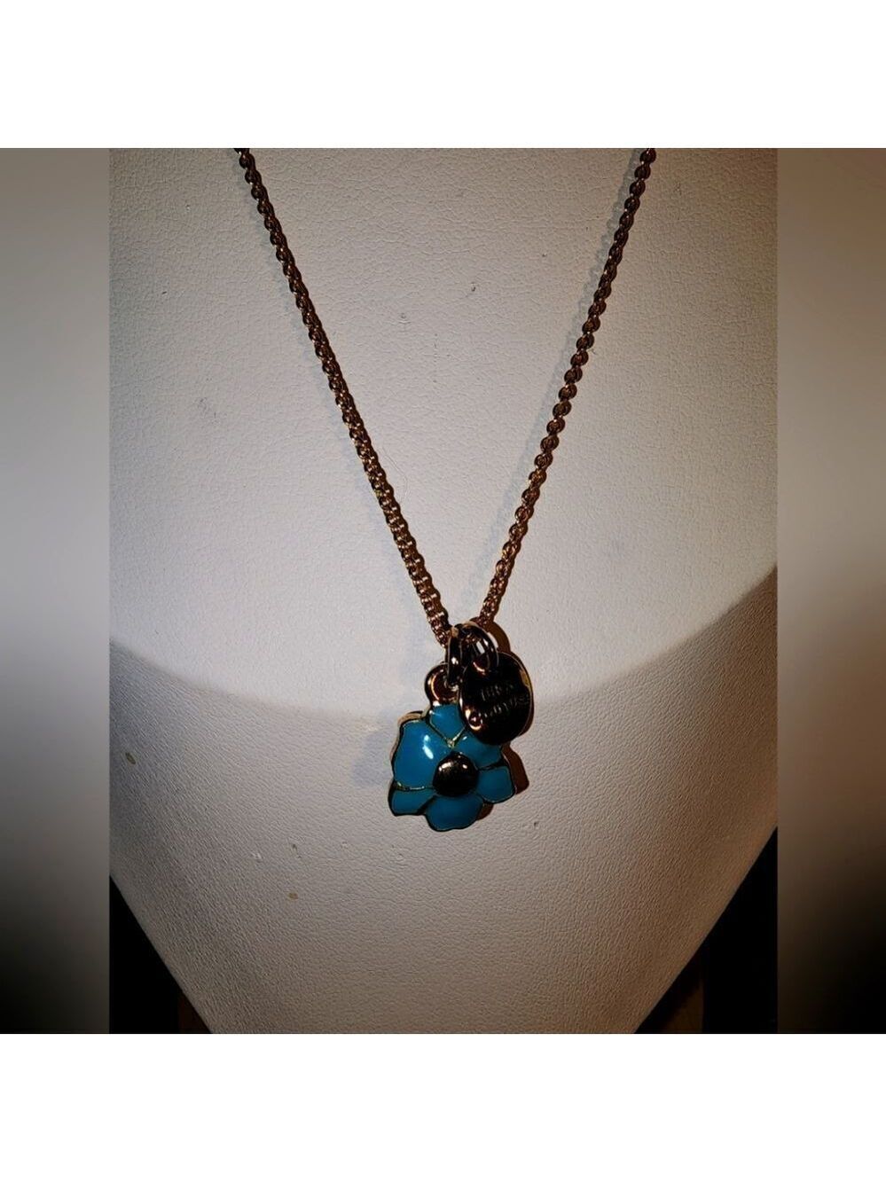 Juicy Couture necklace, blue flower with gemstones 18"+4"